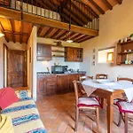 Farm stay Borgo Dolci Colline Castiglion Fiorentino