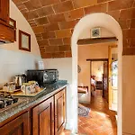 Borgo Dolci Colline Farm stay Castiglion Fiorentino