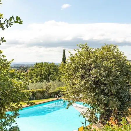 Farm stay Borgo Dolci Colline Castiglion Fiorentino