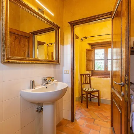 Borgo Dolci Colline Farm stay