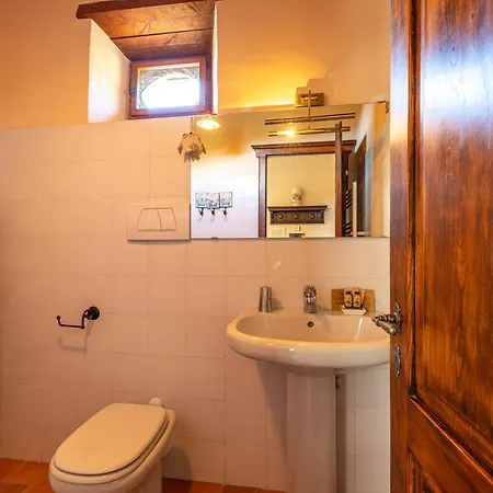 Borgo Dolci Colline Farm stay